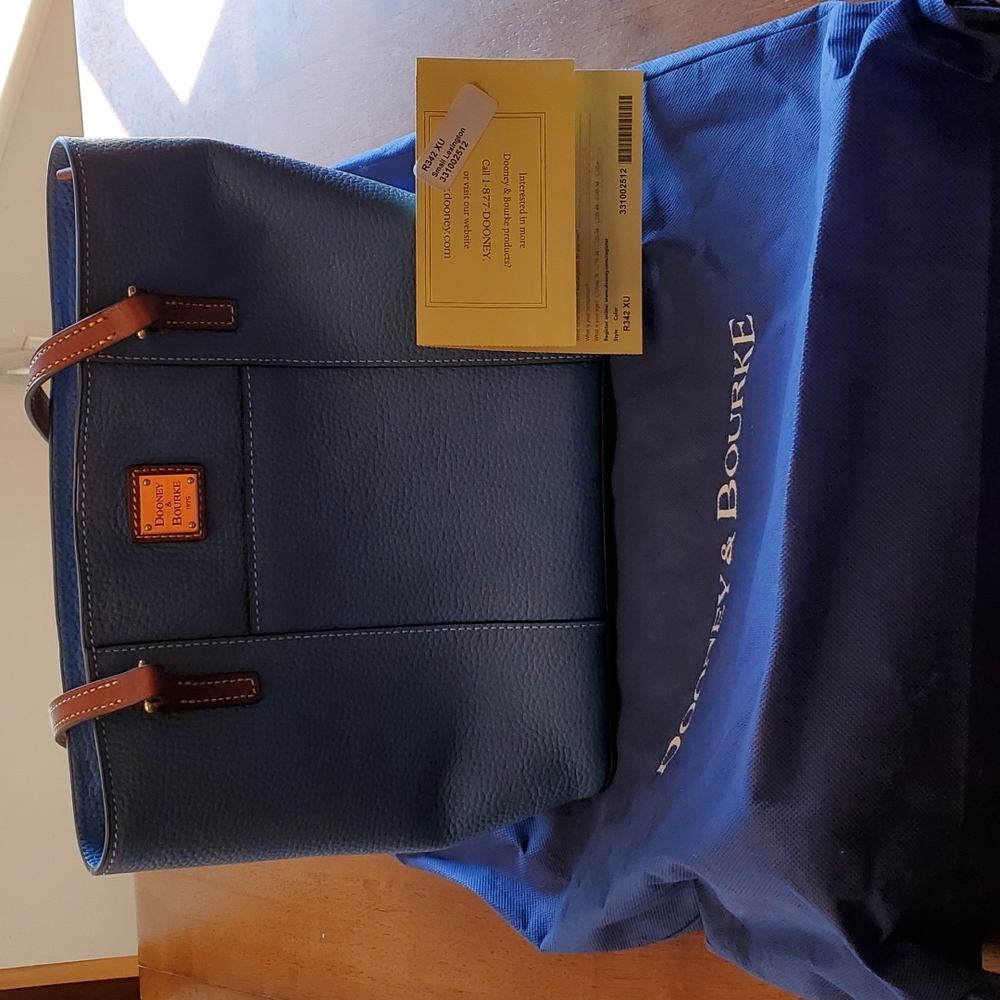 Dooney and Bourke small Lexington
